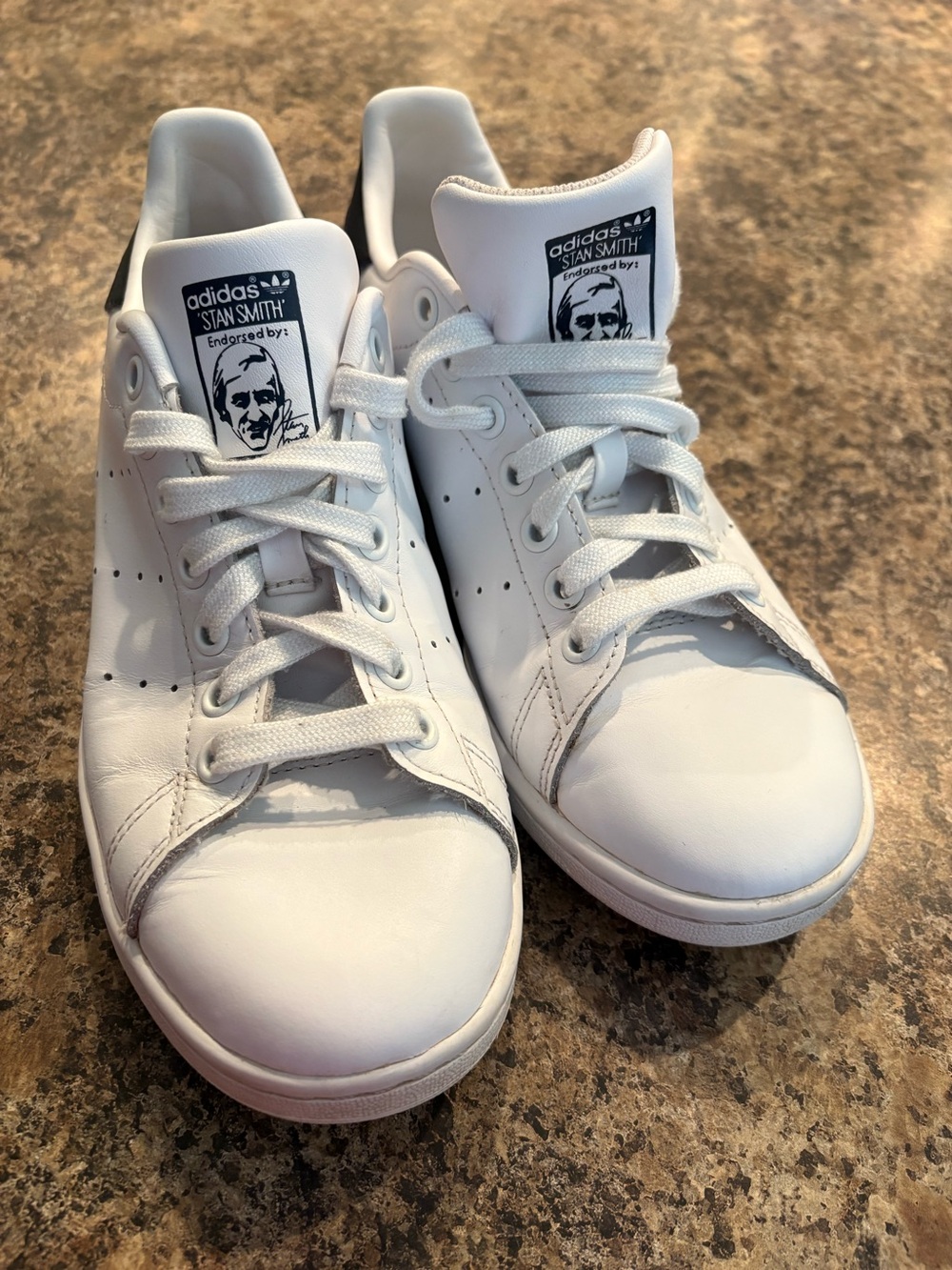 Men's Stan Smith Size 6 White and Navy Leather Sneakers